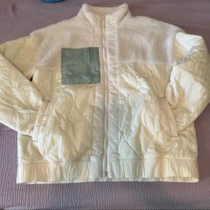 Half Sherpa creamy white pocket jacket